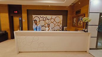 Alps Residency-A Bergamont Hotel