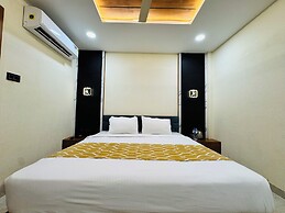 Hotel Sadashiv