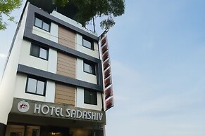 Hotel Sadashiv