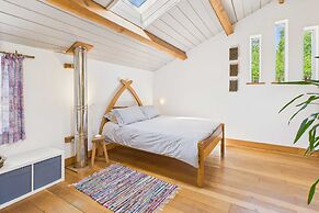 Host Stay The Bothy