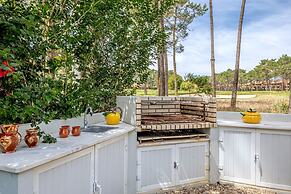 Aroeira Modern Grand Villa With Pool by Homing