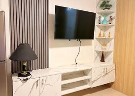 Metros Hideaway Shore Tower B