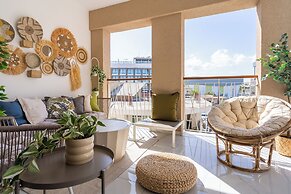 Sundrop 1-Bedroom Apartment in Larnaca