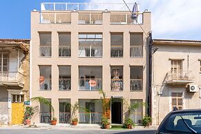 Sundrop 1-Bedroom Apartment in Larnaca