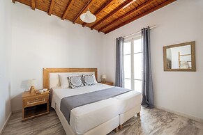 SeaView Central Suites