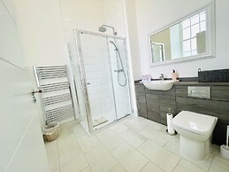 Great Glen Townhouse