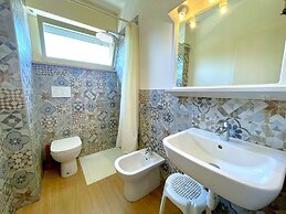 Apartment Near Lungomare Trieste for 7