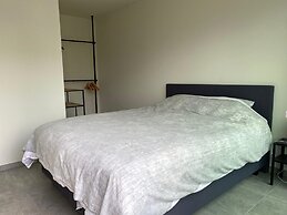 Modern Duplex Near Beach and Shops