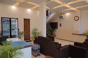 Hotel Tapo Dhara