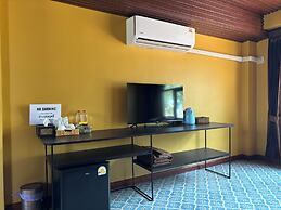 Phoenix Room