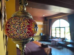 Phoenix Room