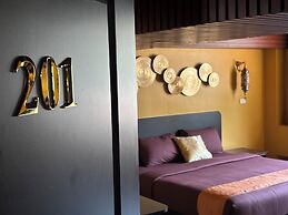 Phoenix Room