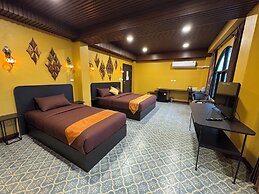 Phoenix Room