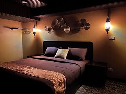 Phoenix Room