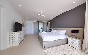 Luxury Sea View Pool Villa L at Unique Residences