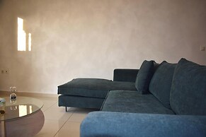 Opsis The CityScape Apartment