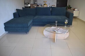 Opsis The CityScape Apartment