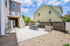 Oceanfront Home - Beach Access - Deck + Ping Pong