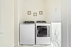 Oceanfront Home - Beach Access - Deck + Ping Pong