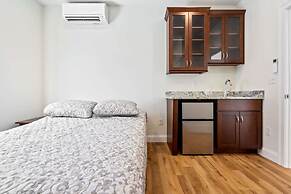 Oceanfront Home - Beach Access - Deck + Ping Pong