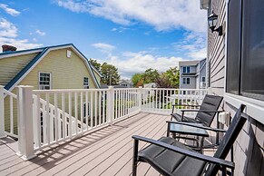Oceanfront Home - Beach Access - Deck + Ping Pong