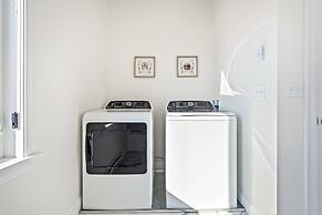 Oceanfront Home - Beach Access - Deck + Ping Pong