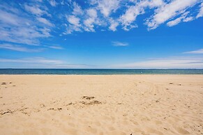 Oceanfront Home - Beach Access - Deck + Ping Pong