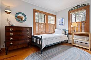 Beachfront and Only 30 Steps To Beach!