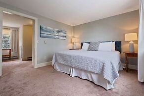 Beachfront and Only 30 Steps To Beach!