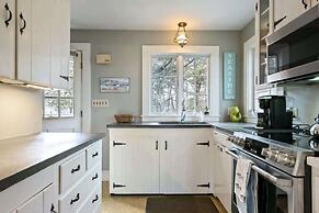 Beachfront and Only 30 Steps To Beach!