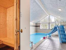 5 Star Holiday Home in Spottrup