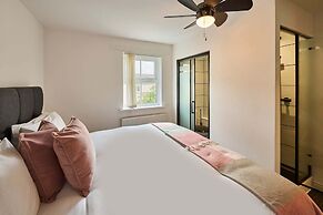 Host Stay Blueberry House