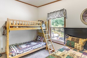 'woman Lake Chain Retreat' w/ Deck & Dock!