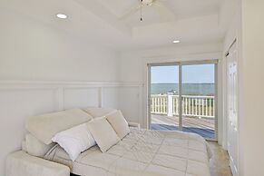 Panoramic Ocean Views: Westhampton Haven w/ Pool