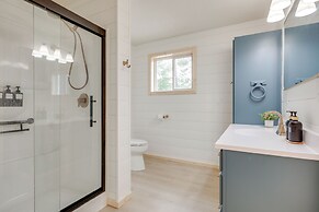 Snowmobile Trail On-site: Cozy Post Lake Retreat