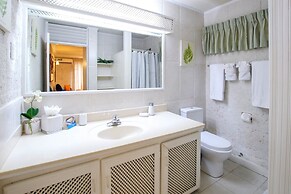 Bora Bora 4 Bedroom Home