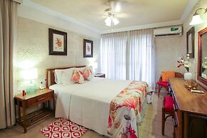 Bora Bora Lower 2 Bedroom Apts