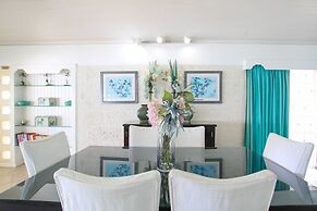 Bora Bora Upper 2 Bedroom Apts