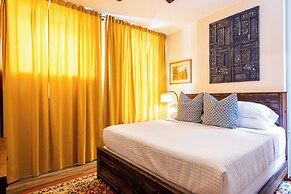 The Woodford Hotel