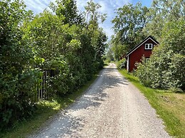 Semi-detached House 210m From Beach