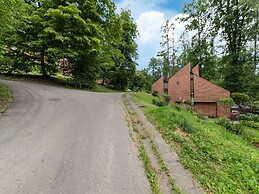 Chalet in Hastiere Near Castle