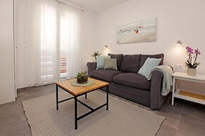 Santa Cruz Apartments