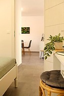 Santa Cruz Apartments
