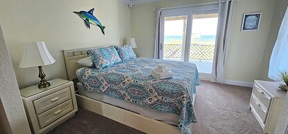 1817 Oceanfront Bed & Breakfast