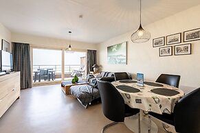 Apartment in Blankenberge With Sea View