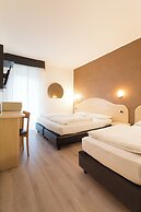 Hotel Rudy di Singh Satwant