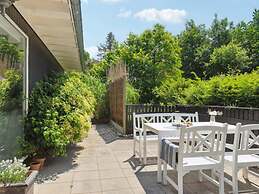 6 Person Holiday Home in Dronningmolle