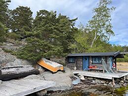 Seaside Cabin With Private Sauna