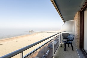 Apartment in Blankenberge With Views