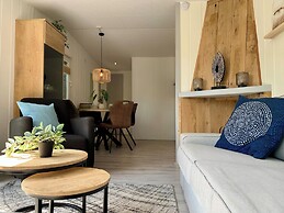 Chalet in Sint Maartenszee Near Sandy Beach